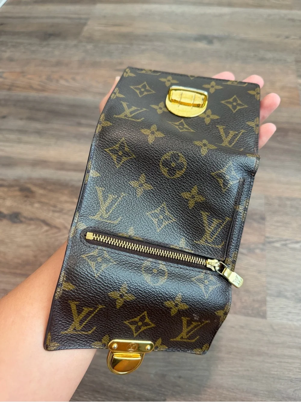 Louis Vuitton Monogram Koala Compact Wallet Gold Hardware Authentic C40055 - Picture 7 of 15